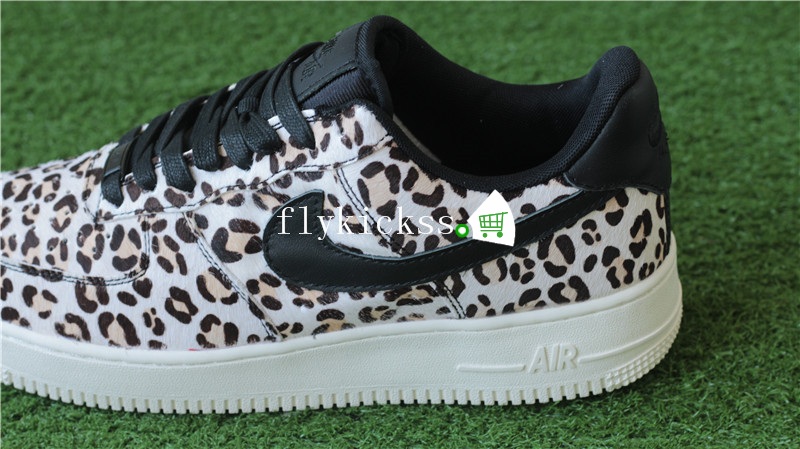 Air Force 1 07 LX Animal Print Pack